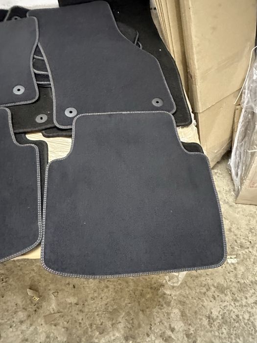 Коврики vw atreon,3g8863011A