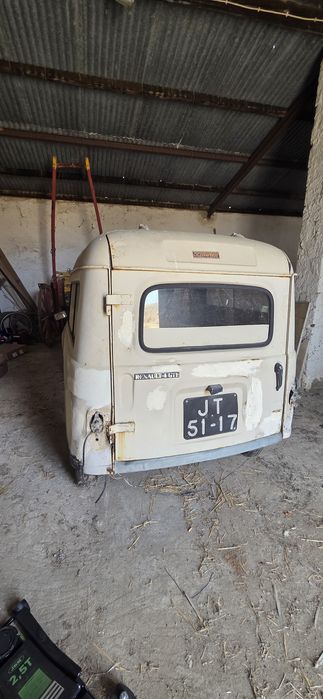 Renault 4F restauro