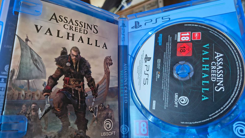 2 jogos de PS5 novos