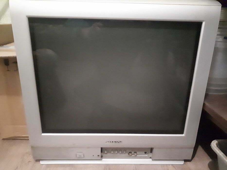 Телевизор SHARP 54 см.Кинескопный.