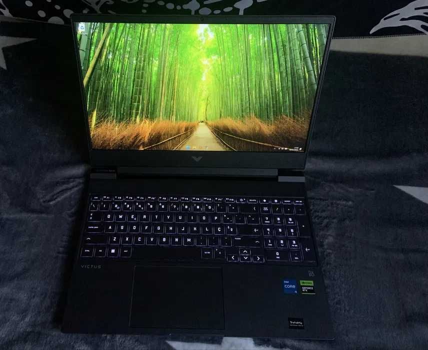 Portátil Gaming HP Victus 15