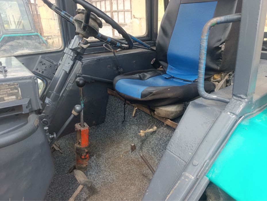 Продам трактора Юмз-6 2 штук