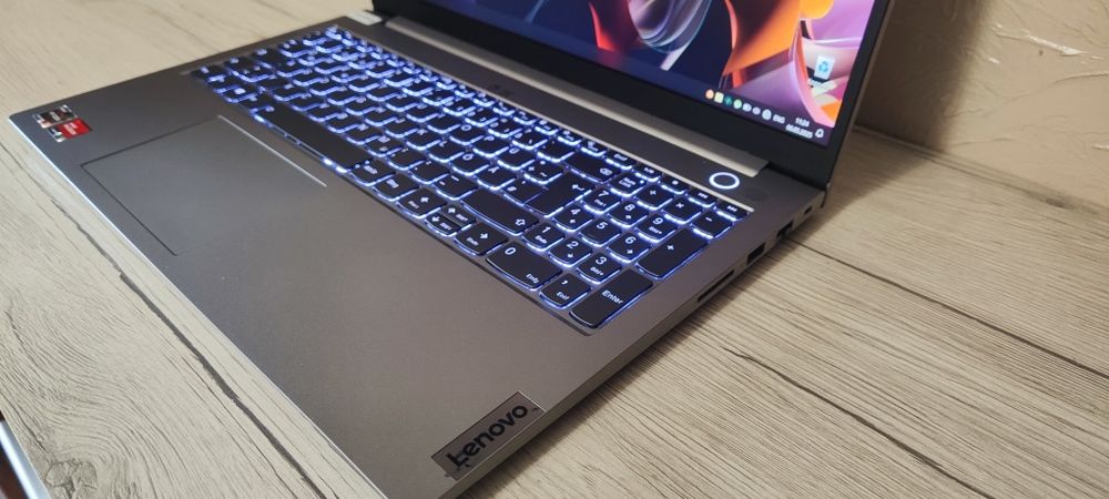 Lenovo ThinkBook Ryzen 5-5500U ОЗУ 16Gb/Nvme128Gb+256Gb/Ati radeon 2Gb
