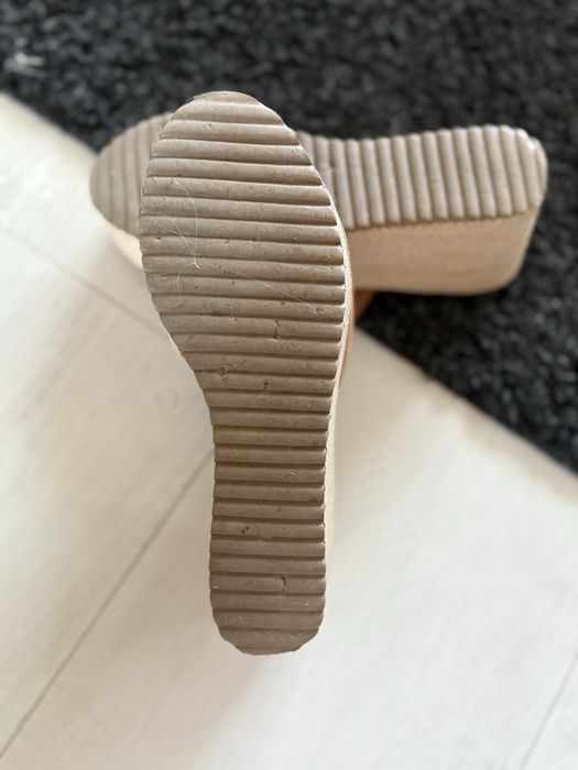Klapki koturny 40 Nowe