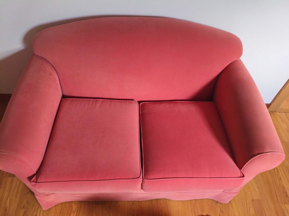 Sofá 2 lugares Rosa