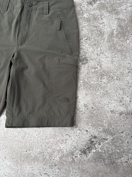 Трекінгові шорти the north face