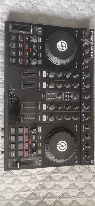 traktor kontrol s4 - Купить студийное оборудование - Цена на OLX.ua