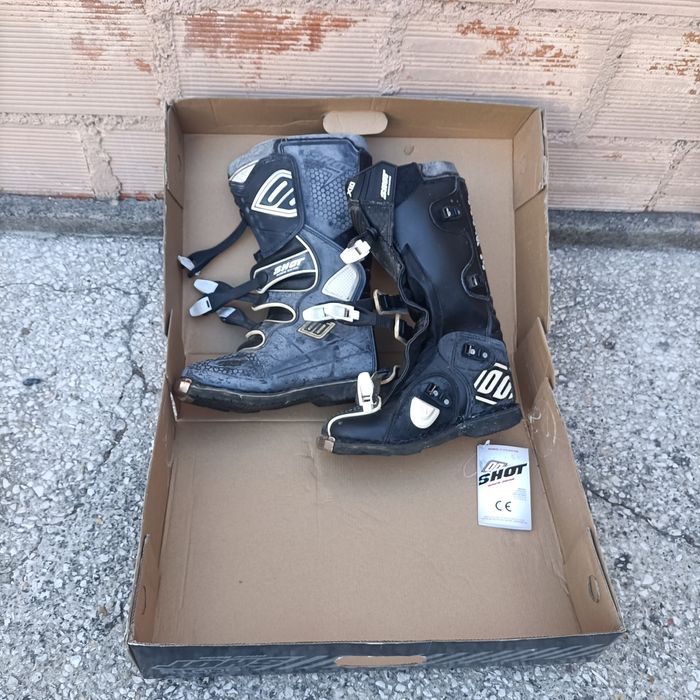 Equipamento de motocross