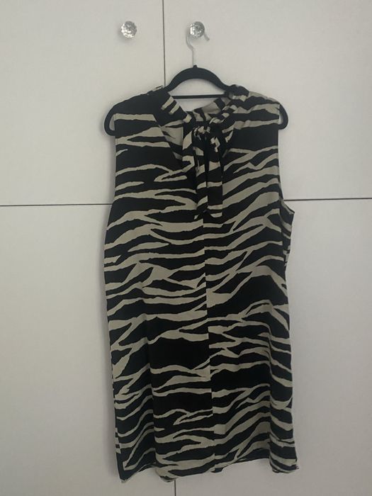 czarna sukienka h&m xl