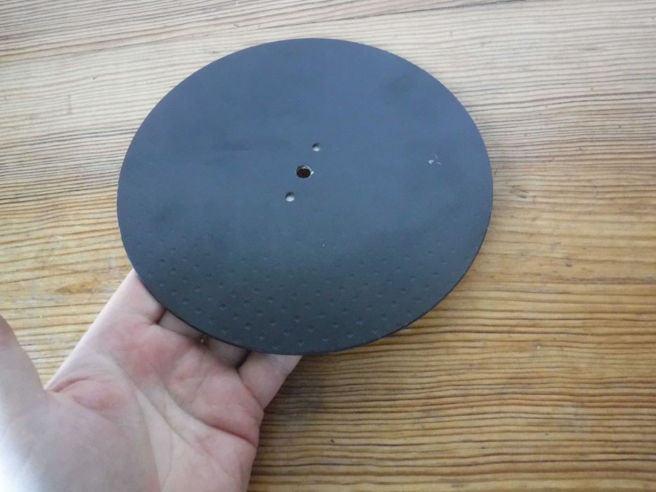 Stabilizator środka ważącego dysk do płyt gramofonowych