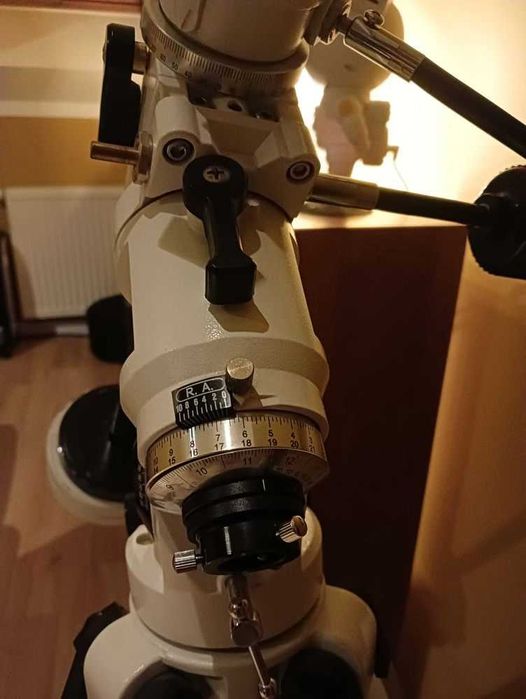 Montaż paralaktyczny Sky-Watcher EQ3-2  + statyw aluminiowy