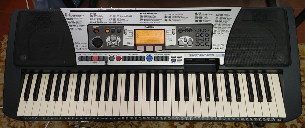 Синтезатор Ямаха YAMAHA 350