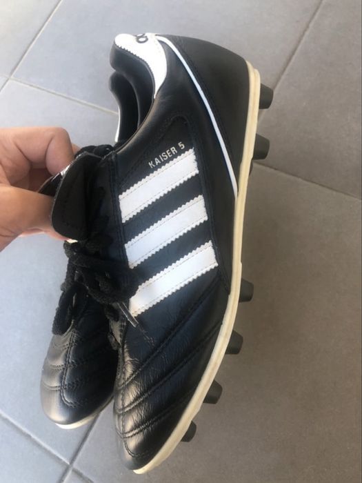 Chuteiras adidas kaiser 5