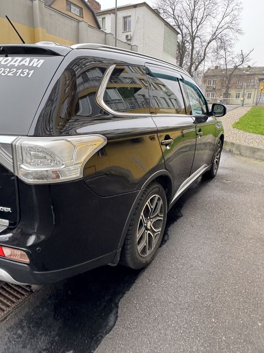 Продам Mitsubishi Outlander 3, 2014 р.в. 2,2 дизель