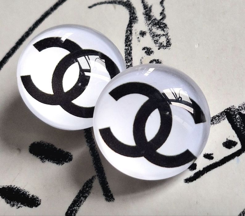 Eleganckie guziczki, cena dotyczy 1 sztuki