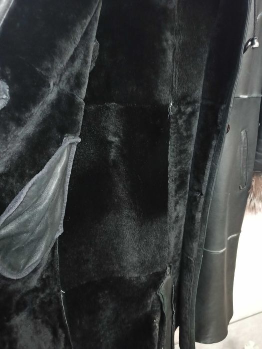 Дубленка натуральная женская.  Фирма SENNA Италия (размер - М)