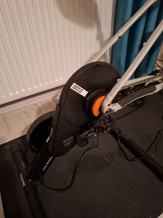 VAN RYSEL D100  Zwift Cog and Click
