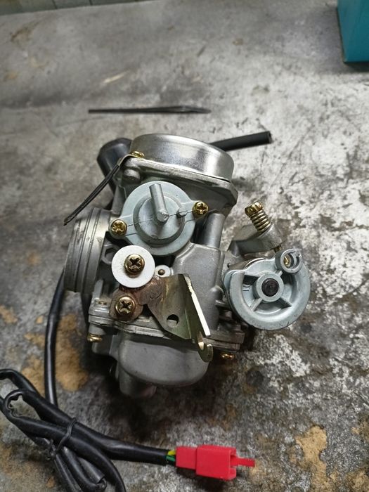 Продам карбюраторы на китайский скутер