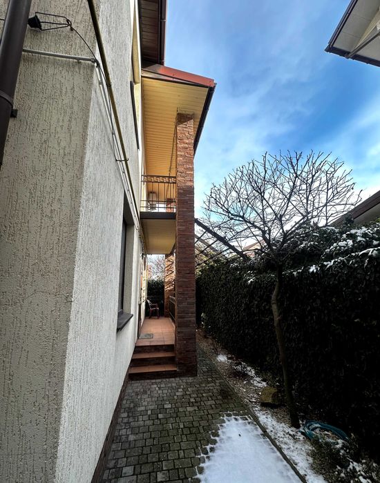 Ваш идеальный дом уже ждёт Вас ! Центральная часть Мельниц .