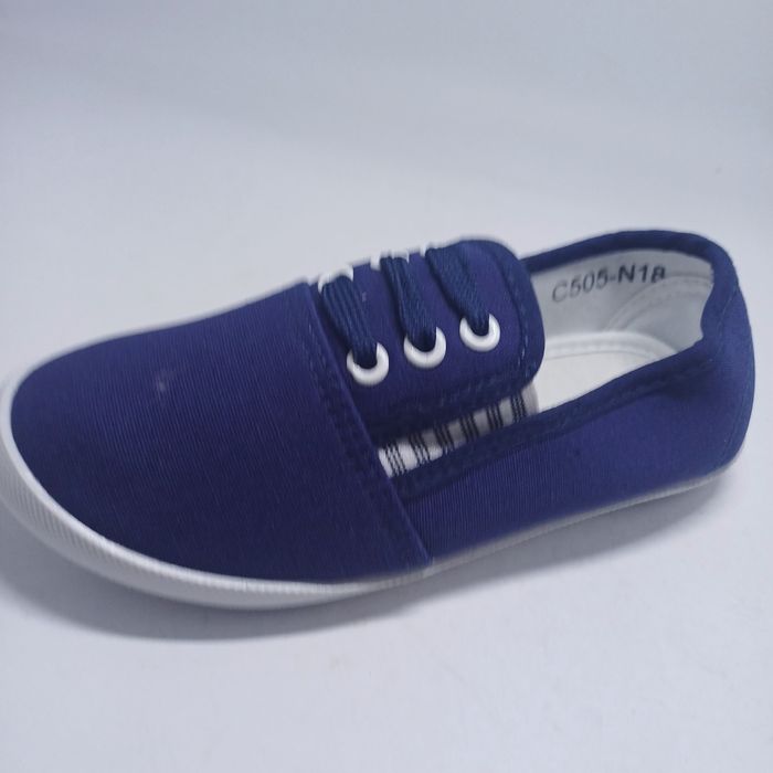 Nowe tenisówki dziecięce roz 30 wkładka 19 cm