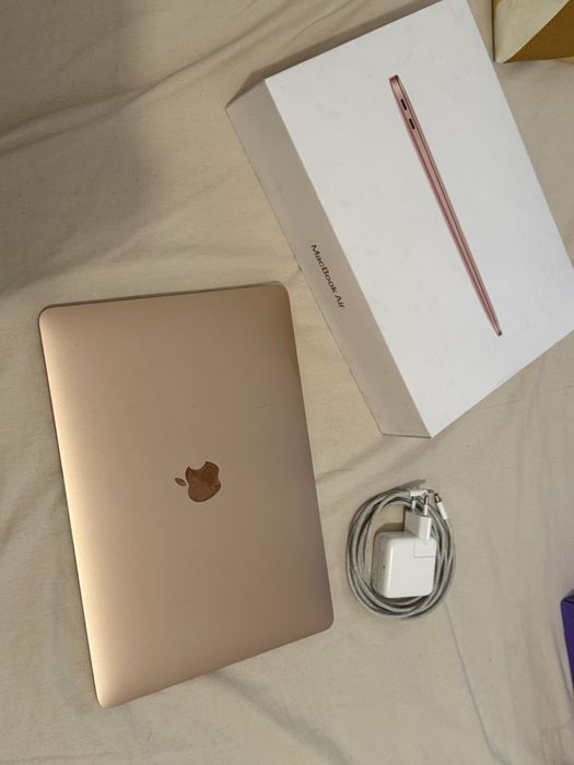 MacBook Air Rose Gold 13 polegadas