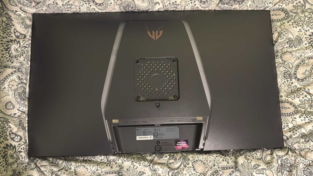 Monitor OLED Gamingowy LG UltraGear 32GS95UV-B