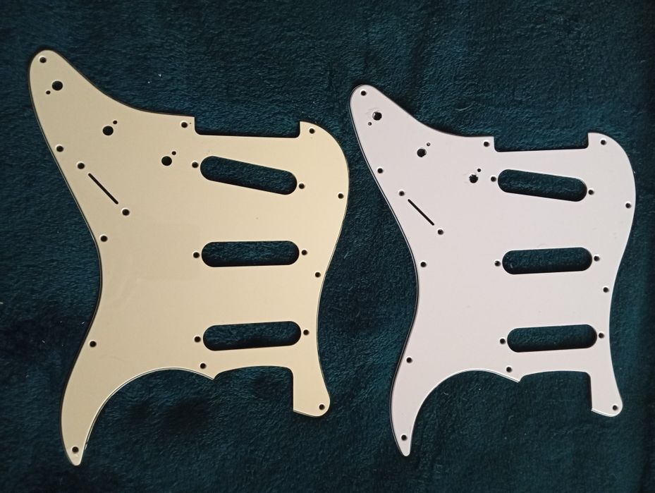 2 pickguard 1 Branco e 1 Branco vintage