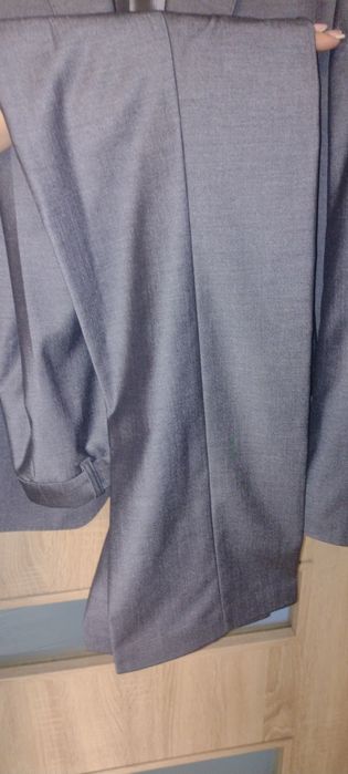 Nowy garnitur dwuczęściowy roz xl