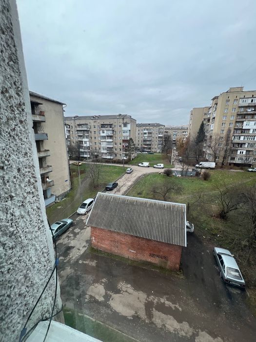 Акуратна кімната в гуртожитку