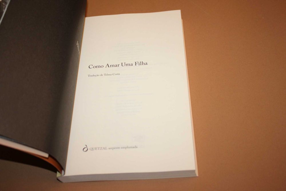 ' Como Amar Uma Filha de Hila Blum