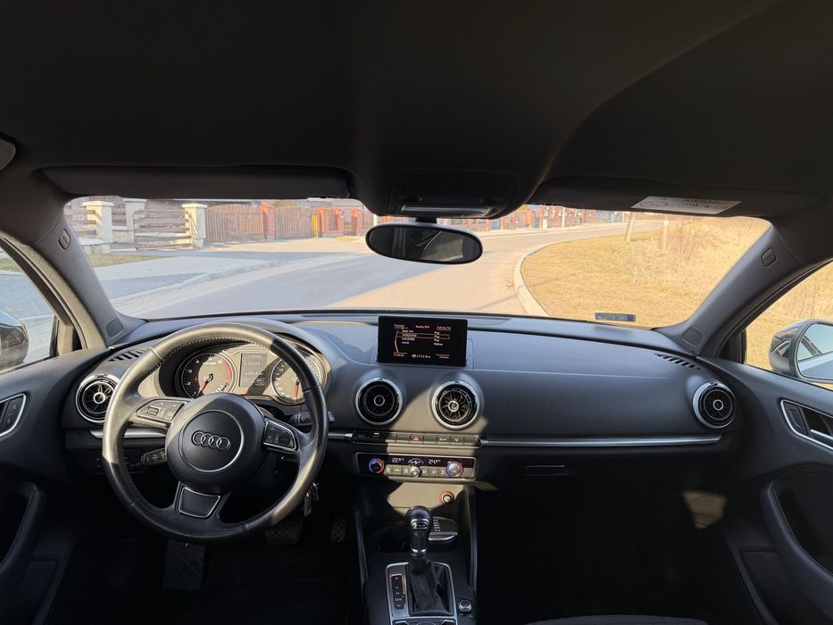 AUDI A3 8V Sedan Salon Polska
