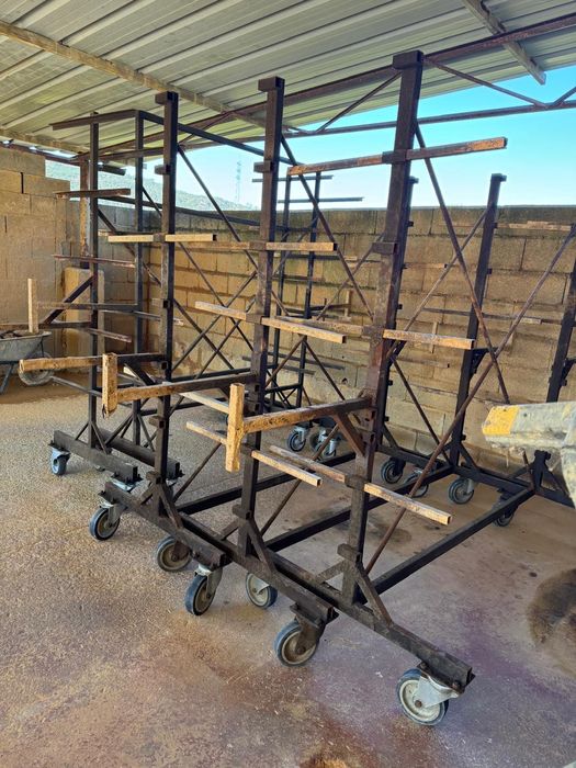 Carrinhos Industriais