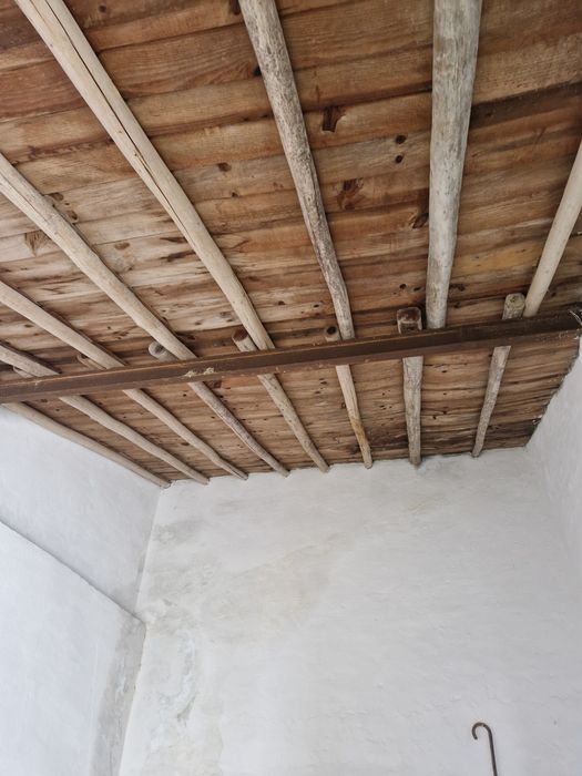 Garagem / Quintal Amareleja