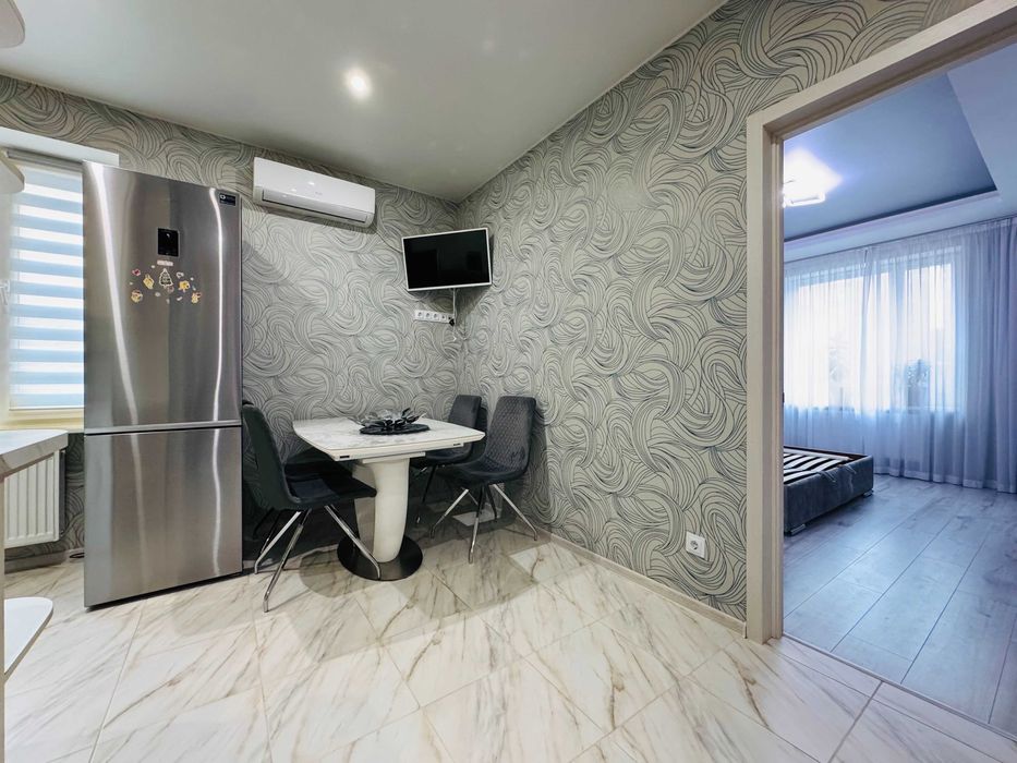 Продаж 2-кімнатна квартира Центральний Парк