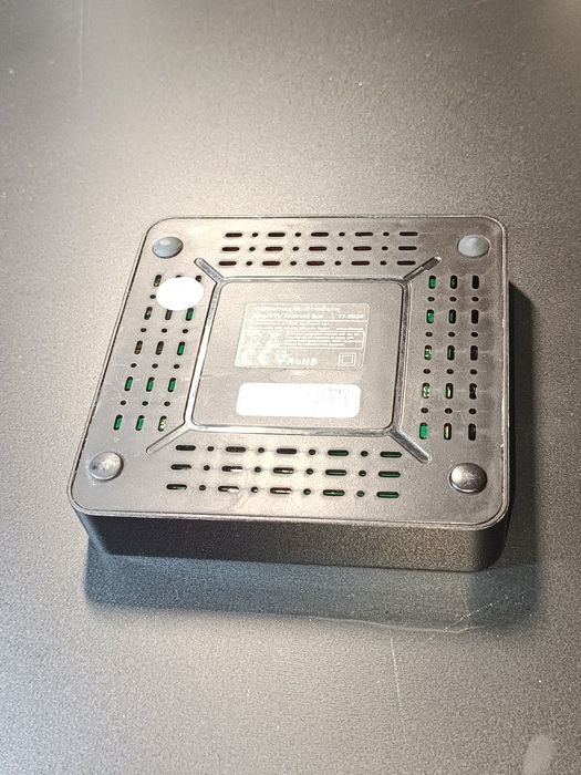 odtwarzacz multimedialny Smart TV Android Box marki Blow