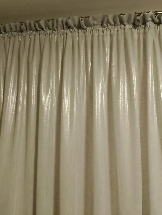 Piękna zasłona błyszcząca