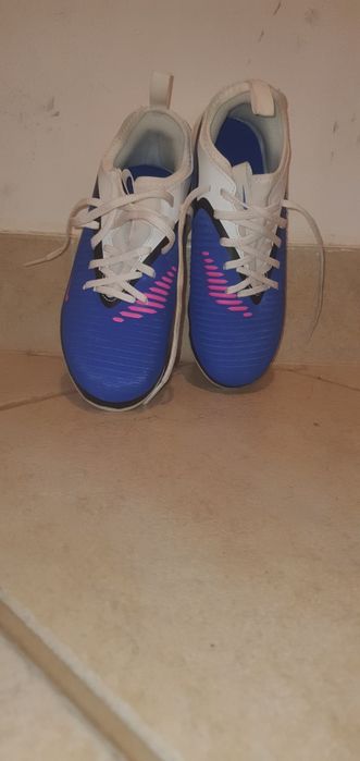 Adidas Predator/Nike Phatom Jr