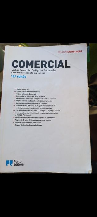 Livros de Direito variados