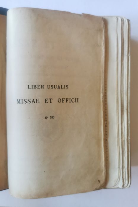 LIBER USUALIS Missae Et Officii Pro Defunctis Et Festis
