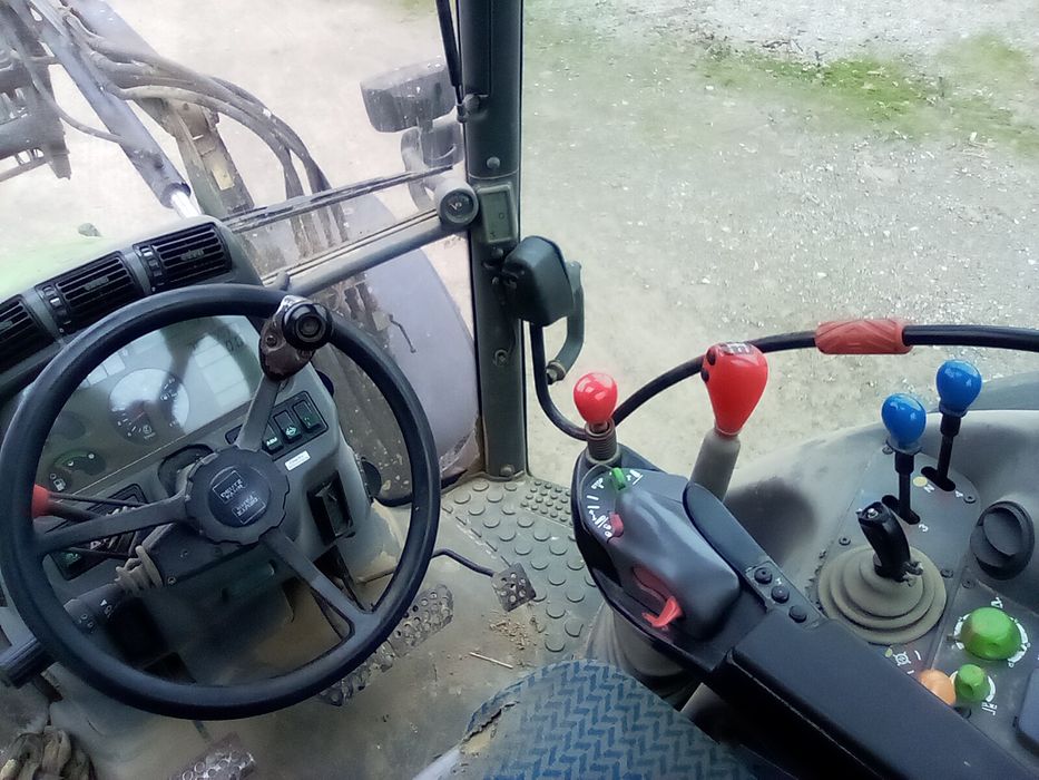 Sprzedam traktor Deutz Agrotron 115 z ladowaczem