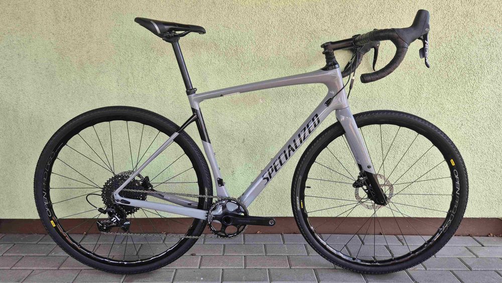 SPECIALIZED DIVERGE carbon FUTURE SHOCK apex r58 hydraulika