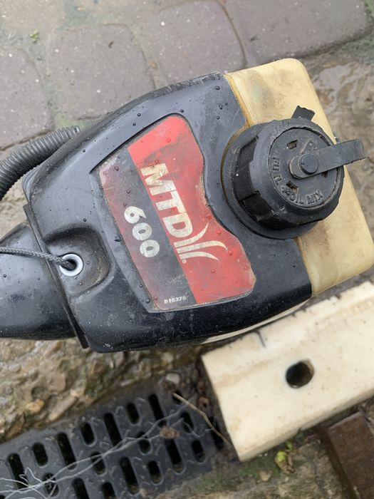 Мотокоса MTD 600