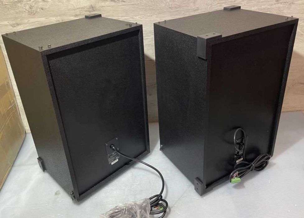 Пасивні колонки-сабвуфери  Акустика MALONE 10"