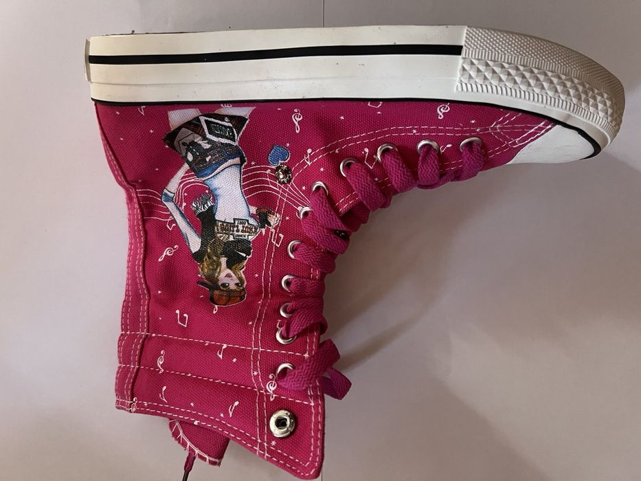 Кросівки  жіночі високі