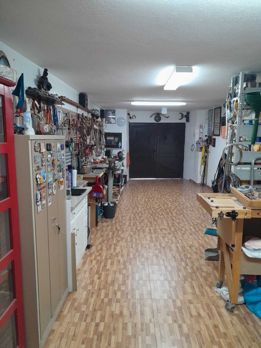 Moradia com comercio e habitação