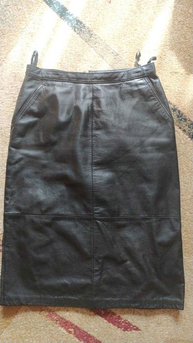 Спідниця шкіряна чорна