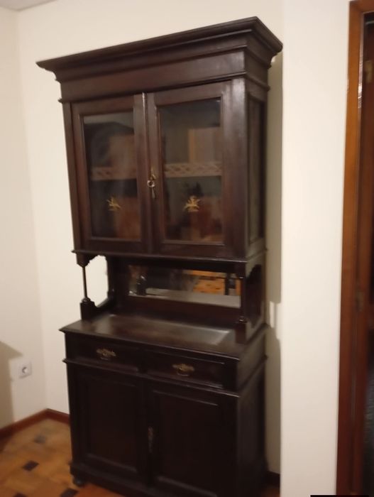 Vendo este Louzeiro muito bonito bom estado