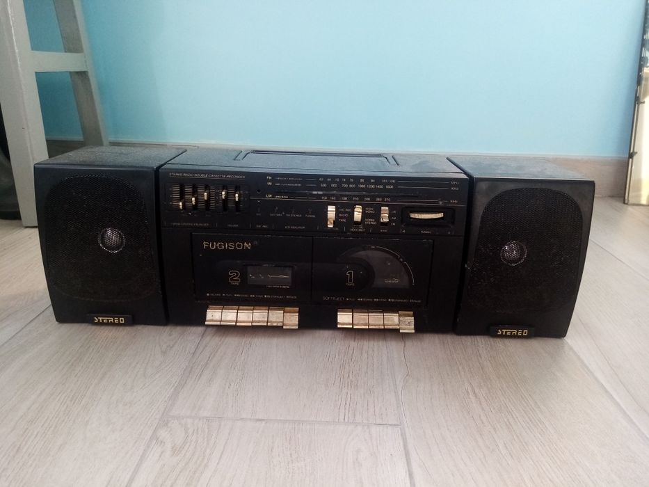 Магнітофон fugison