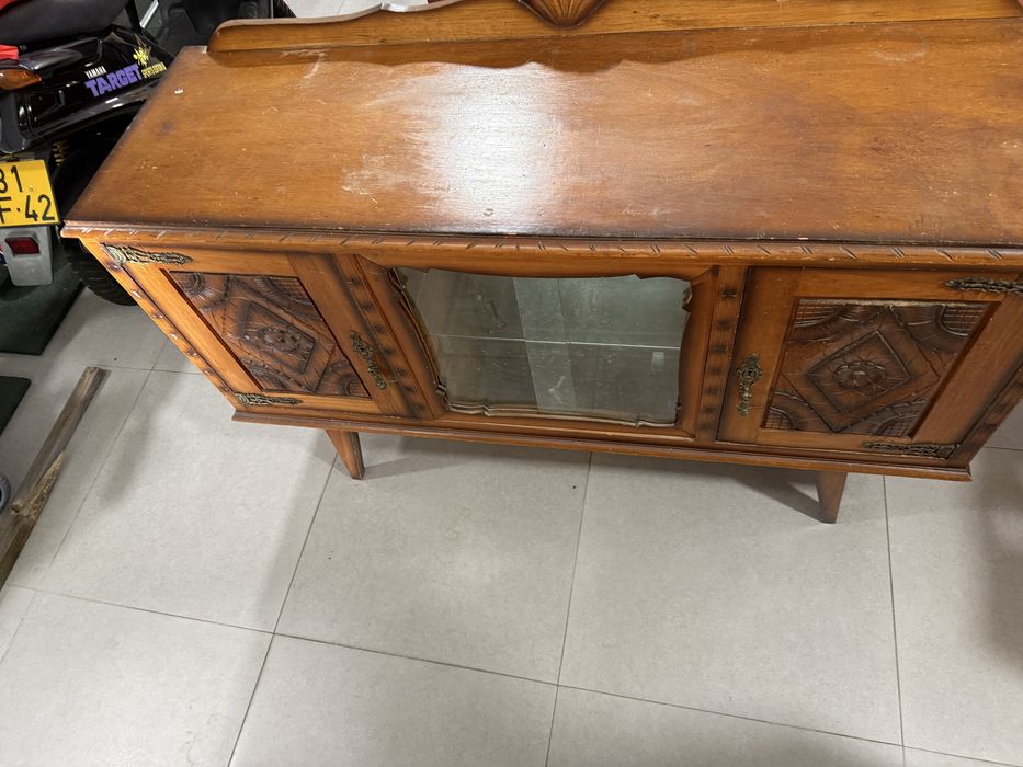 Conjunto de dois aparadores
