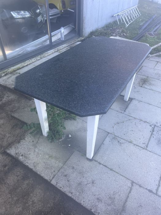 Mesa granito preto angola